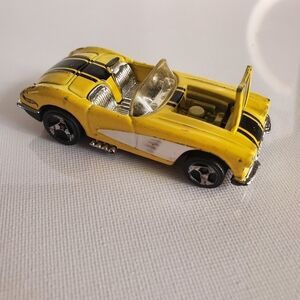 Vintage 1994 "'58 Corvette" Hot Wheel Toy Car